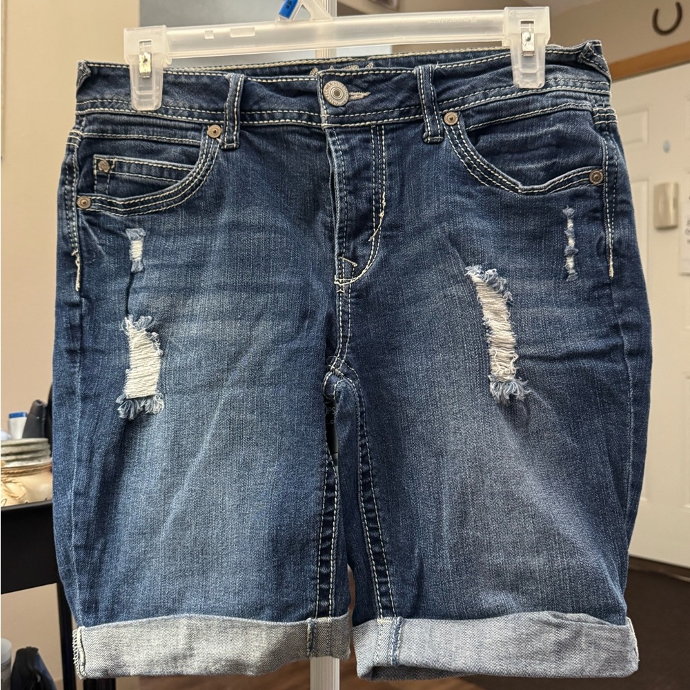 Wallflower Blue Jean Shorts Distressed Casual - Picture 1 of 2